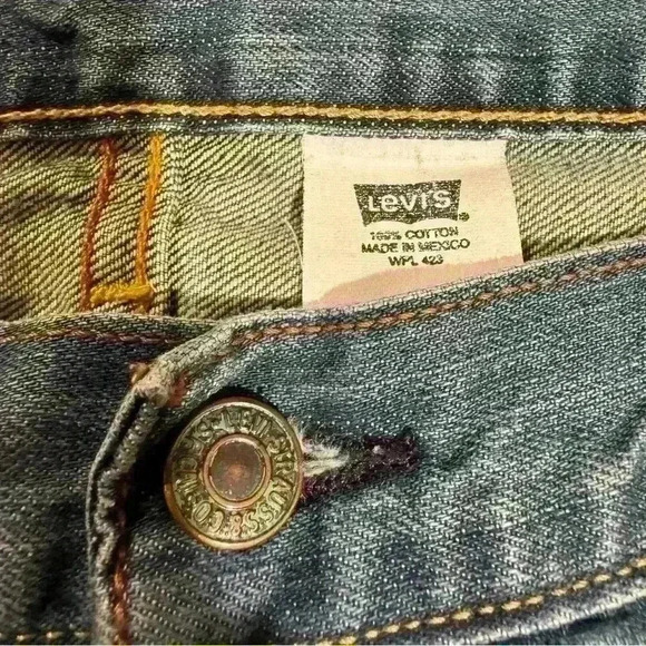 Levis 501 Jeans Mens 40x32 Blue Straight Button Fly American Blue Denim JP014 - Picture 3 of 9